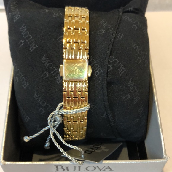 BULOVA Watch 🔥 NEW - Picture 3 of 6
